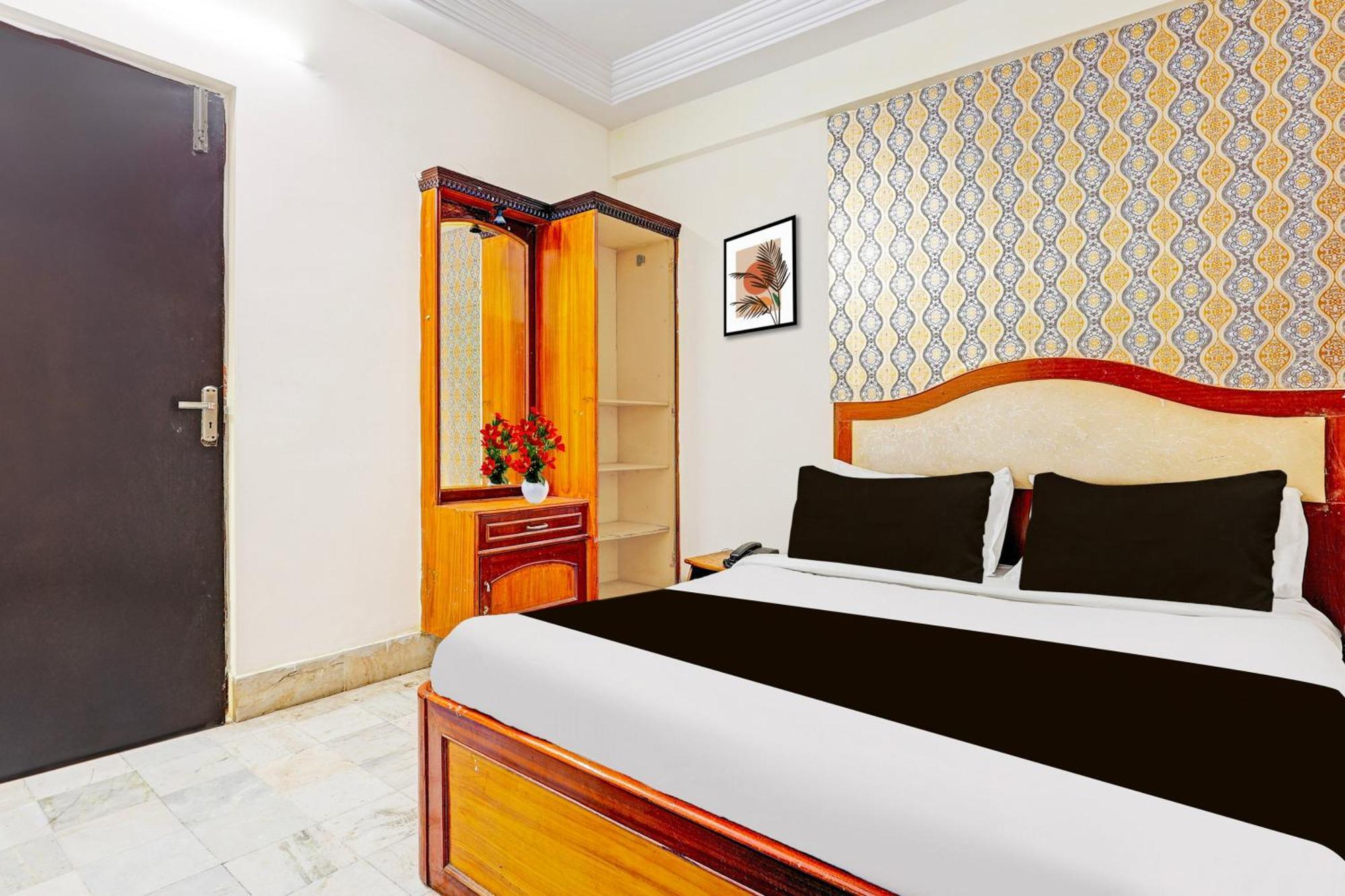 Super Hotel O Besant Road Віджаявада Екстер'єр фото
